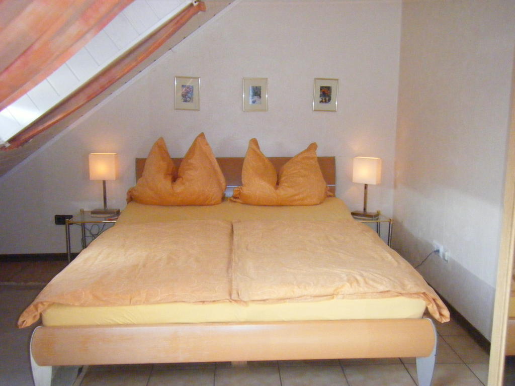 Ferienwohnung M. Lemmermeyer Neumagen-Dhron Dış mekan fotoğraf